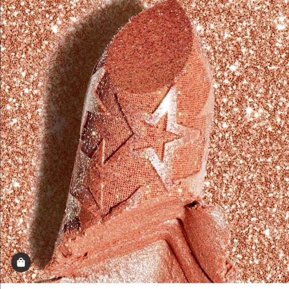 mac kiss of stars lipstick gold star